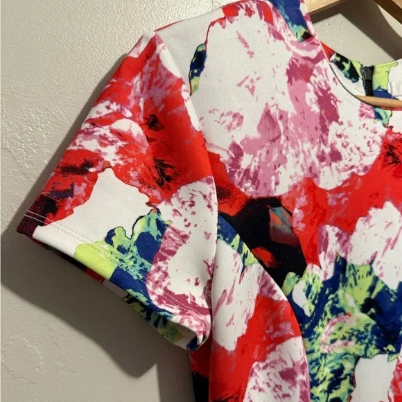 Milly Floral Print Fit and Flare Skater Dress Women’s Size 4, Colorful, Pockets - Picture 6 of 12